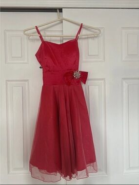 Girls prom dress